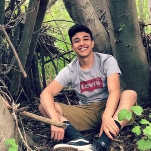 Meet your Posher, Joe